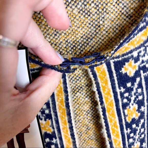 NWT MAX Sport BCBG MAXAZRIA floral folk cardigan coat jacket Size M $368 - Picture 5 of 7